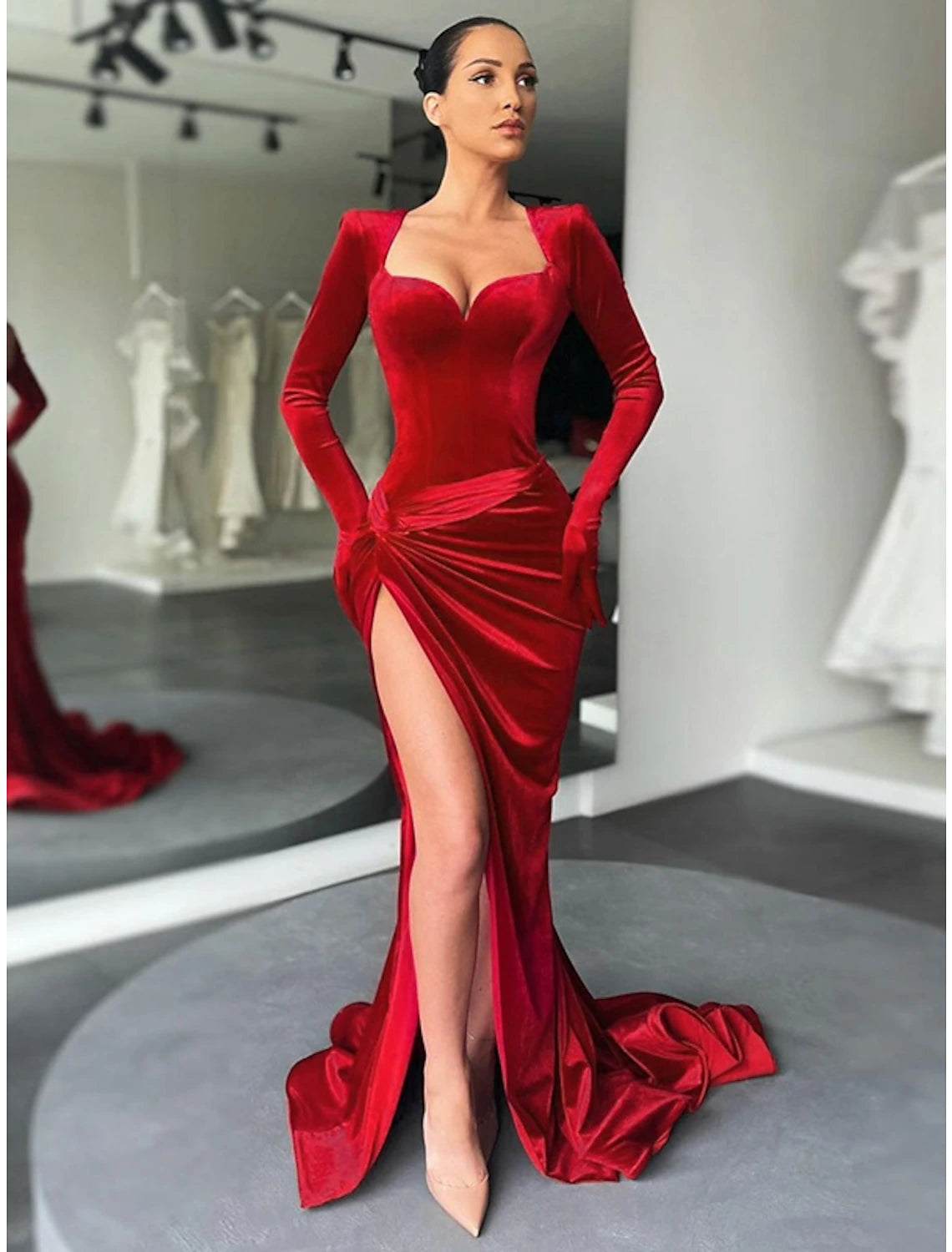 Women's Fashionable Attire For Work A-Line Evening Gown Vintage Dress Formal Fall Court Train Long Sleeve Sweetheart Velvet with Ruched Slit