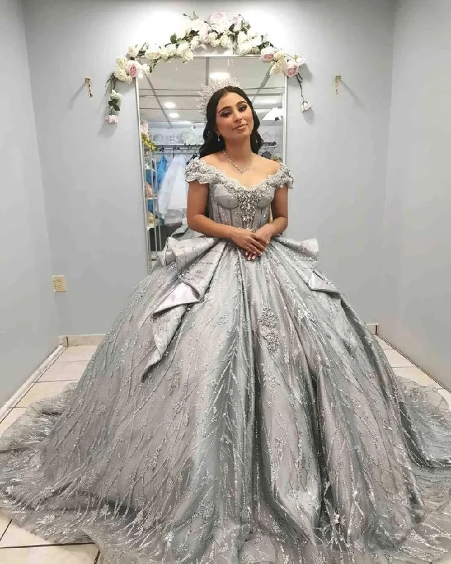 Women's Clothing For Casual Outings Silver Off Shoulder Crystal Quinceanera Dresses Birthday Party Ball Gown    S6782