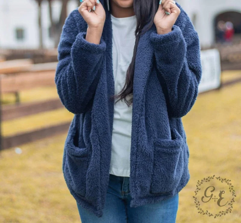 Women's Night-Out Outfit Oh So Soft Hooded Sherpa With Pockets Jacket In Navy