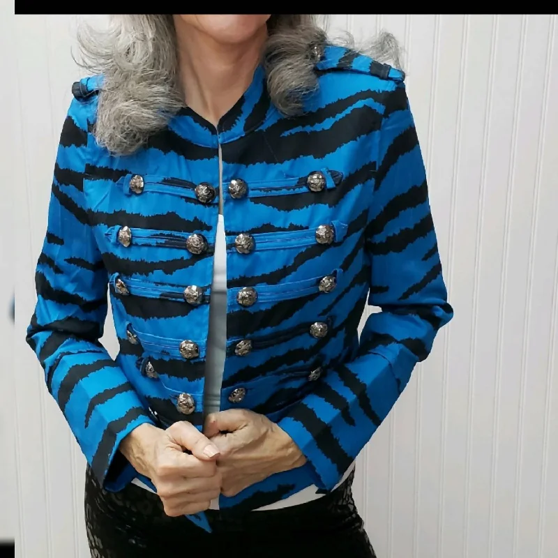 Trendy Athleisure Clothing For Women Captain Zebra Jacket In Cbt