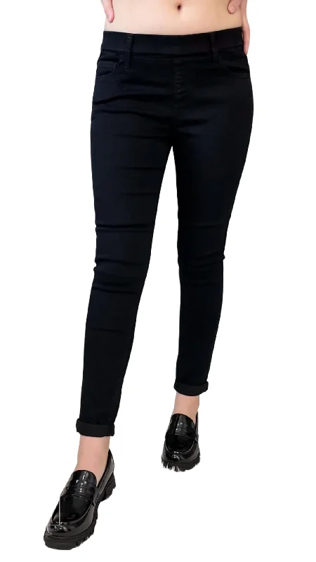 Women's Professional Outfit Skinny Pull On Jeans In Black