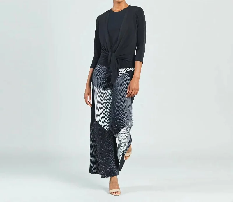 Women's Elegant Apparel Relax I’M Pretty Kimono In Black