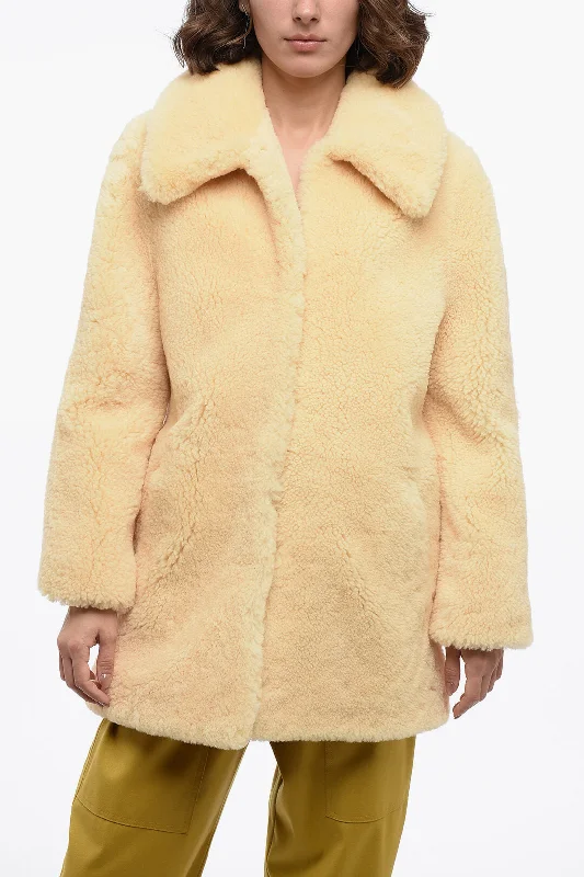 Women's Clothes And Garments Ami Alexandre Mattiussi Fur Coat With Hook Closure M Standard Size