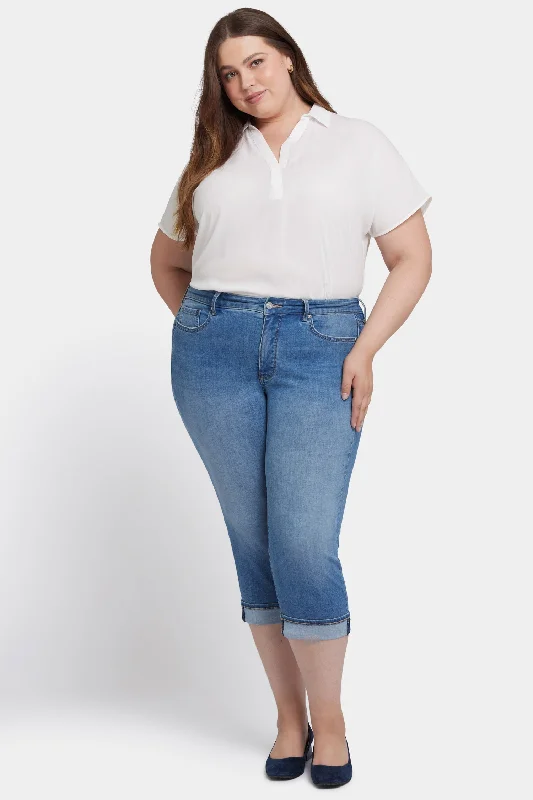 Contemporary Women's Clothing Marilyn Straight Crop Jeans In Plus Size - Water Canyon