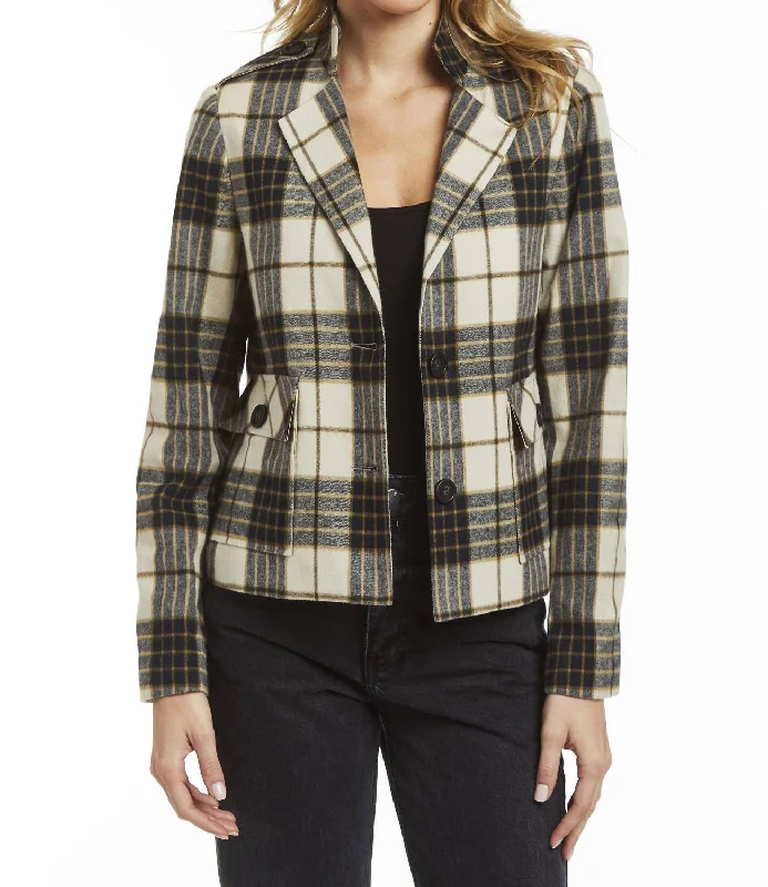 Women's Relaxed Clothes Fergie Plaid Shirt Jacket In Cream