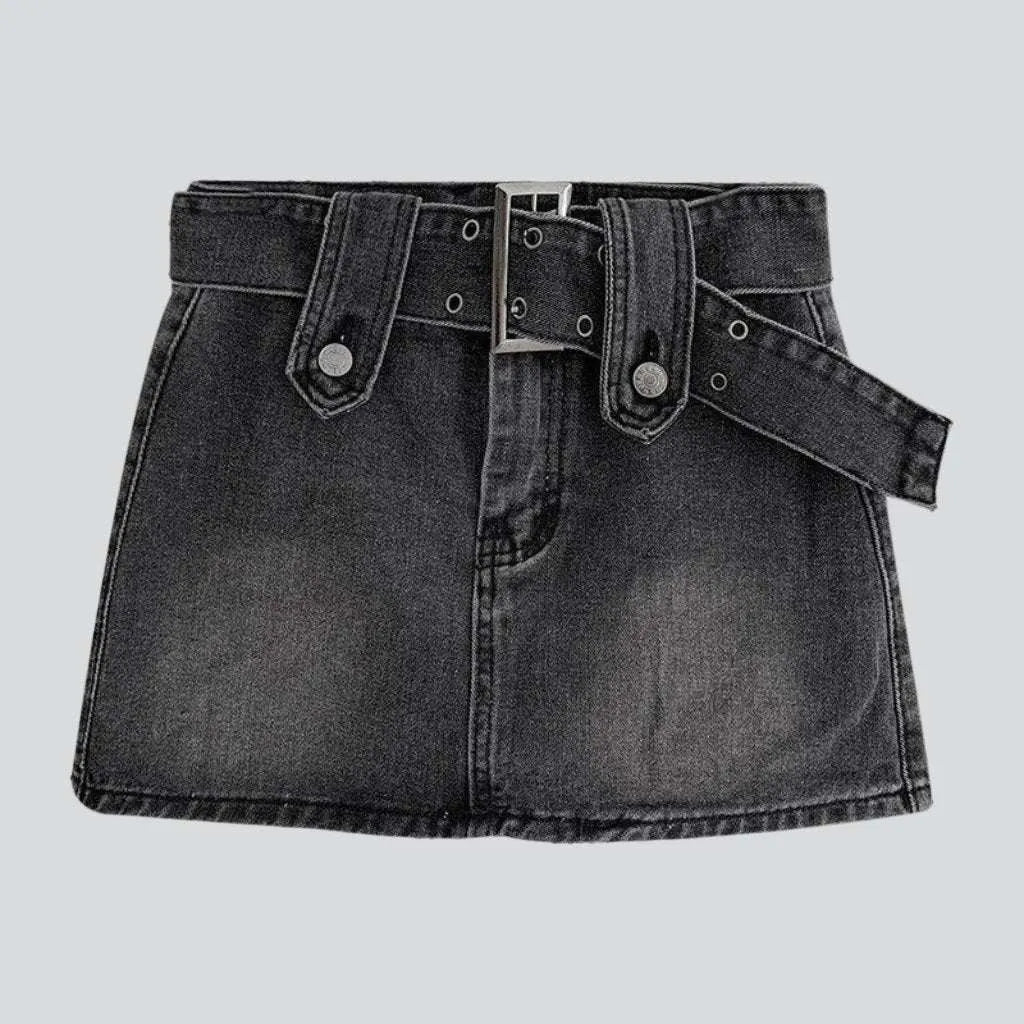 Women's Athletic Garments Dark denim skirt with belt